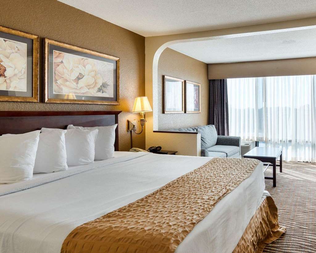 Quality Inn Near Hampton Coliseum Стая снимка