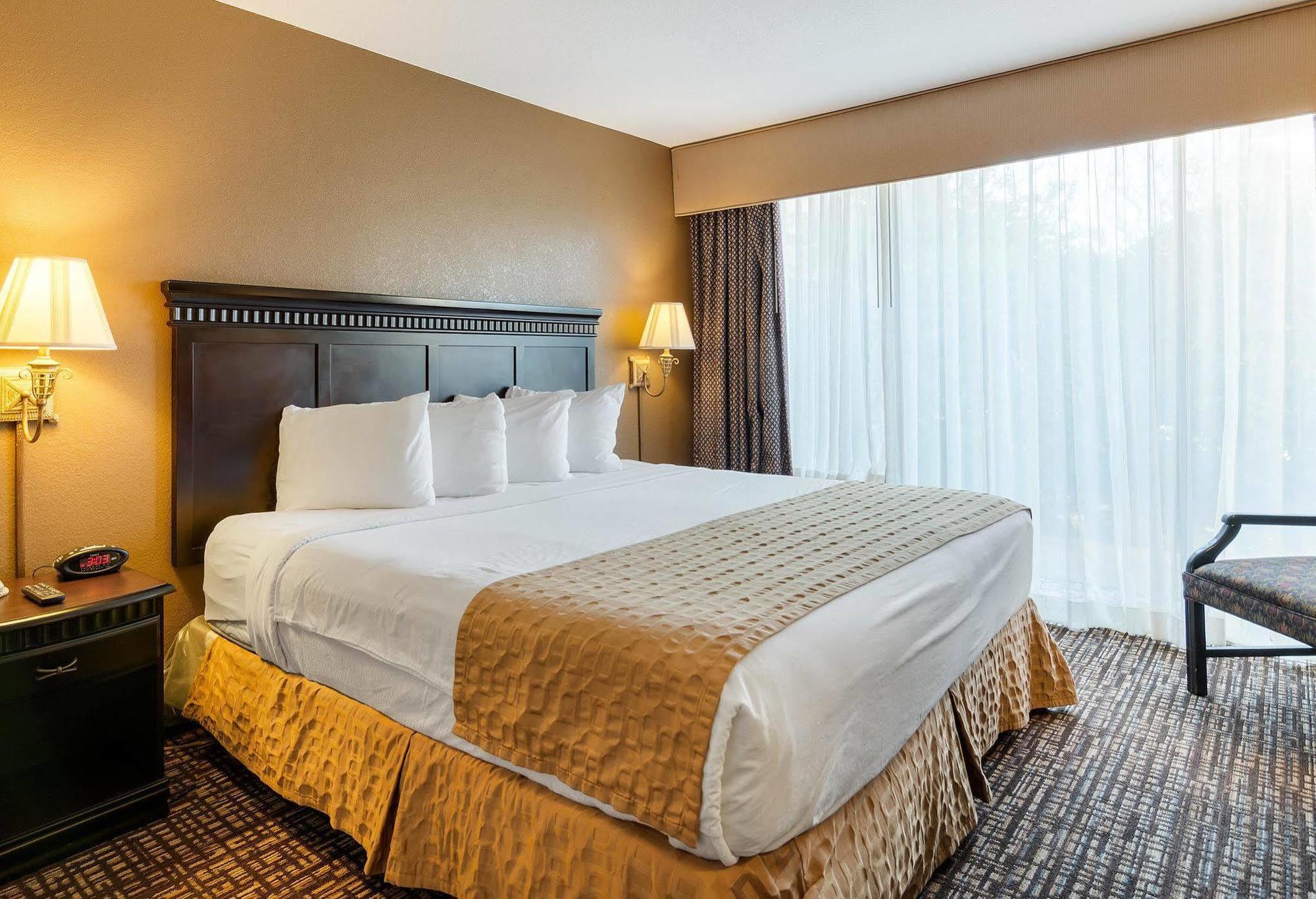 Quality Inn Near Hampton Coliseum Екстериор снимка