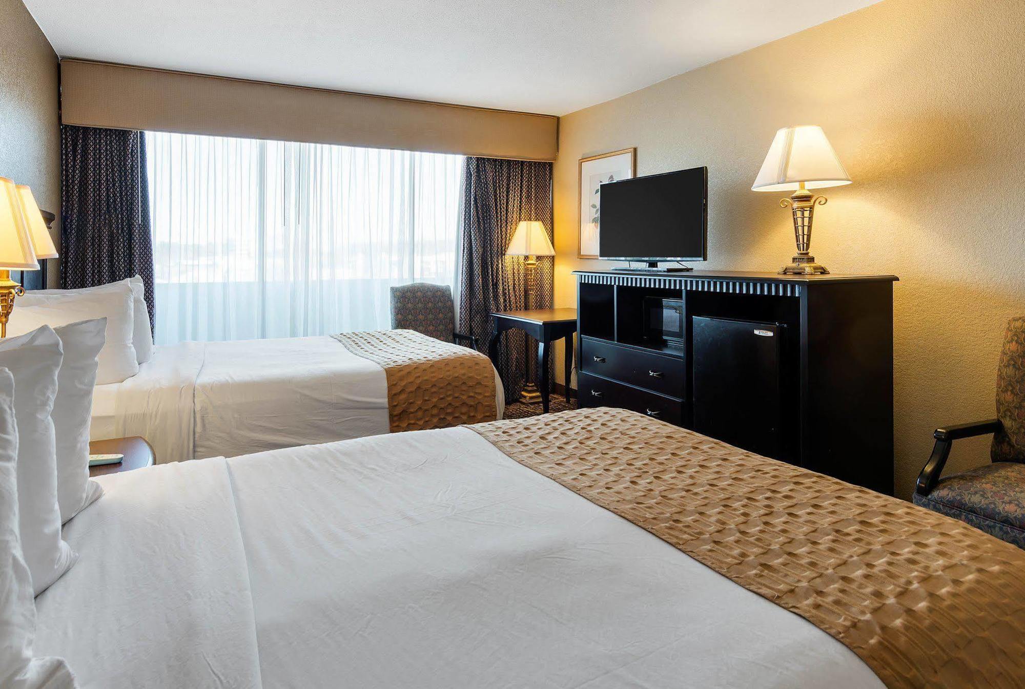 Quality Inn Near Hampton Coliseum Екстериор снимка