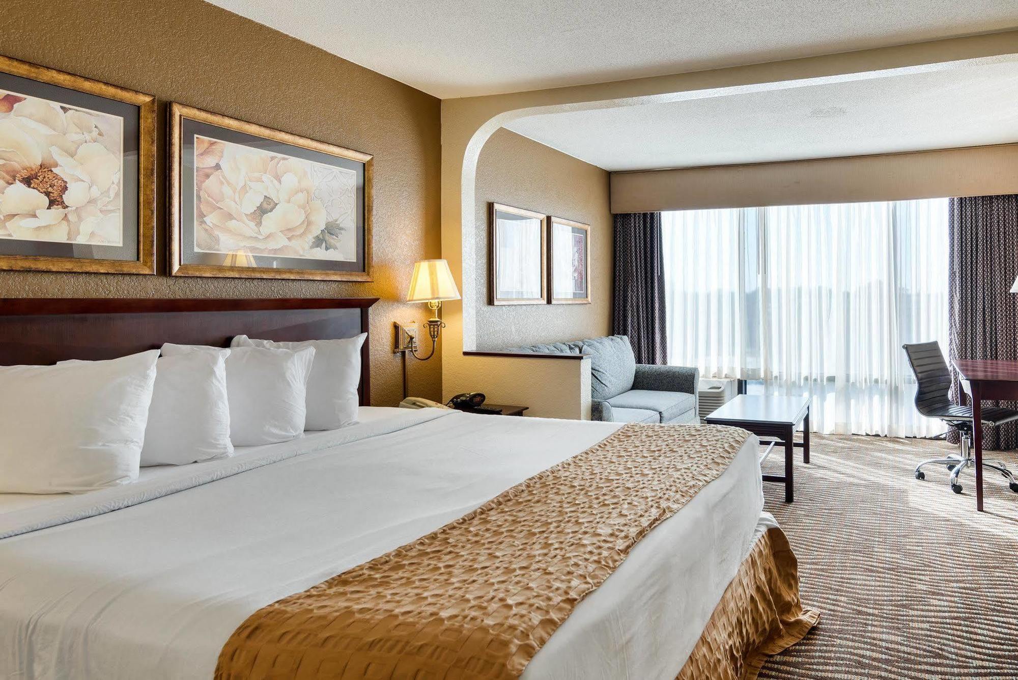Quality Inn Near Hampton Coliseum Екстериор снимка